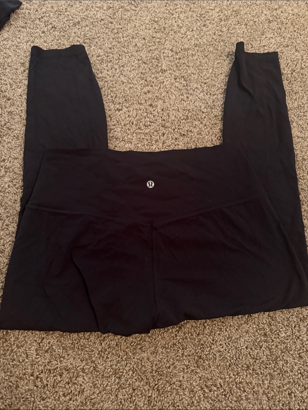Lululemon Aligns Leggings